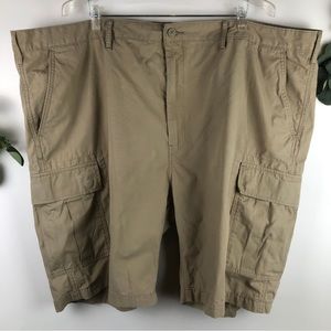 Levis Shorts Men Cargo Carrier Twill Khaki 100% Cotton Flat Front Waist 50 Big